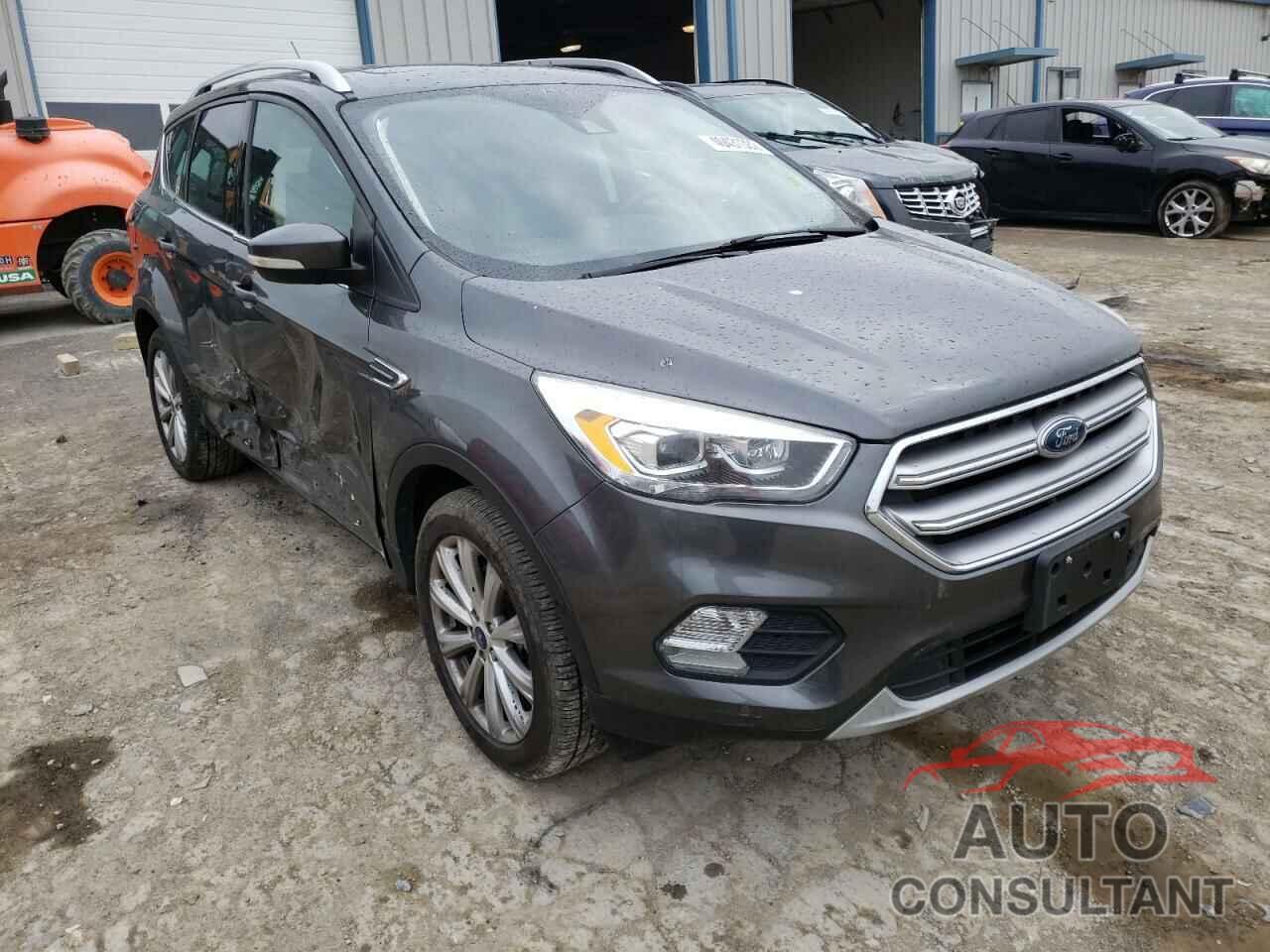 FORD ESCAPE 2017 - 1FMCU9J98HUD90686