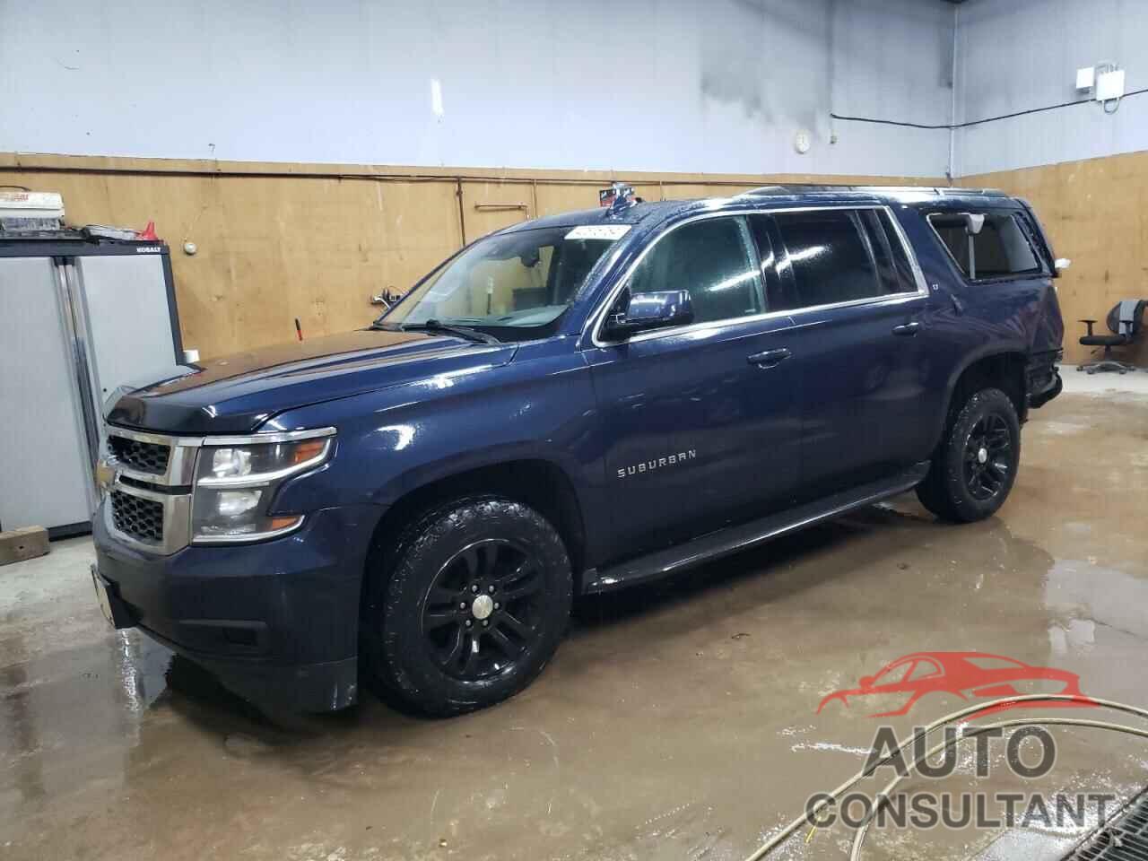 CHEVROLET SUBURBAN 2018 - 1GNSKHKC9JR132610