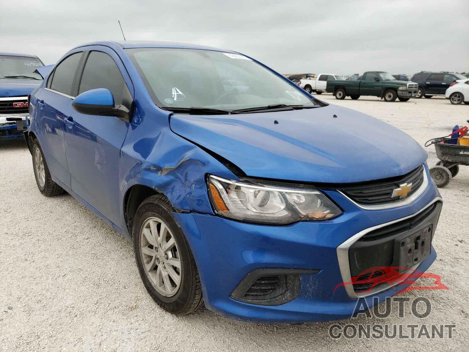 CHEVROLET SONIC 2018 - 1G1JD5SH2J4139686
