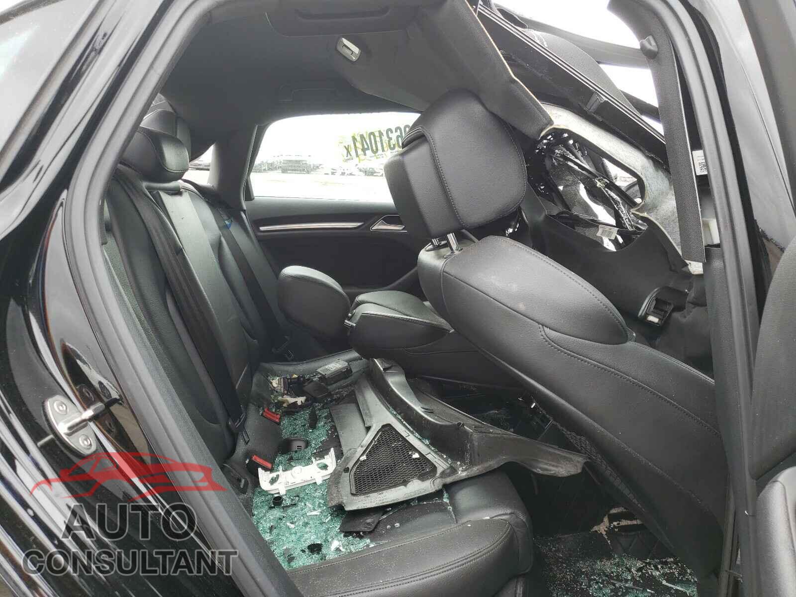 AUDI A3 2017 - WAUGUGFF6H1035071