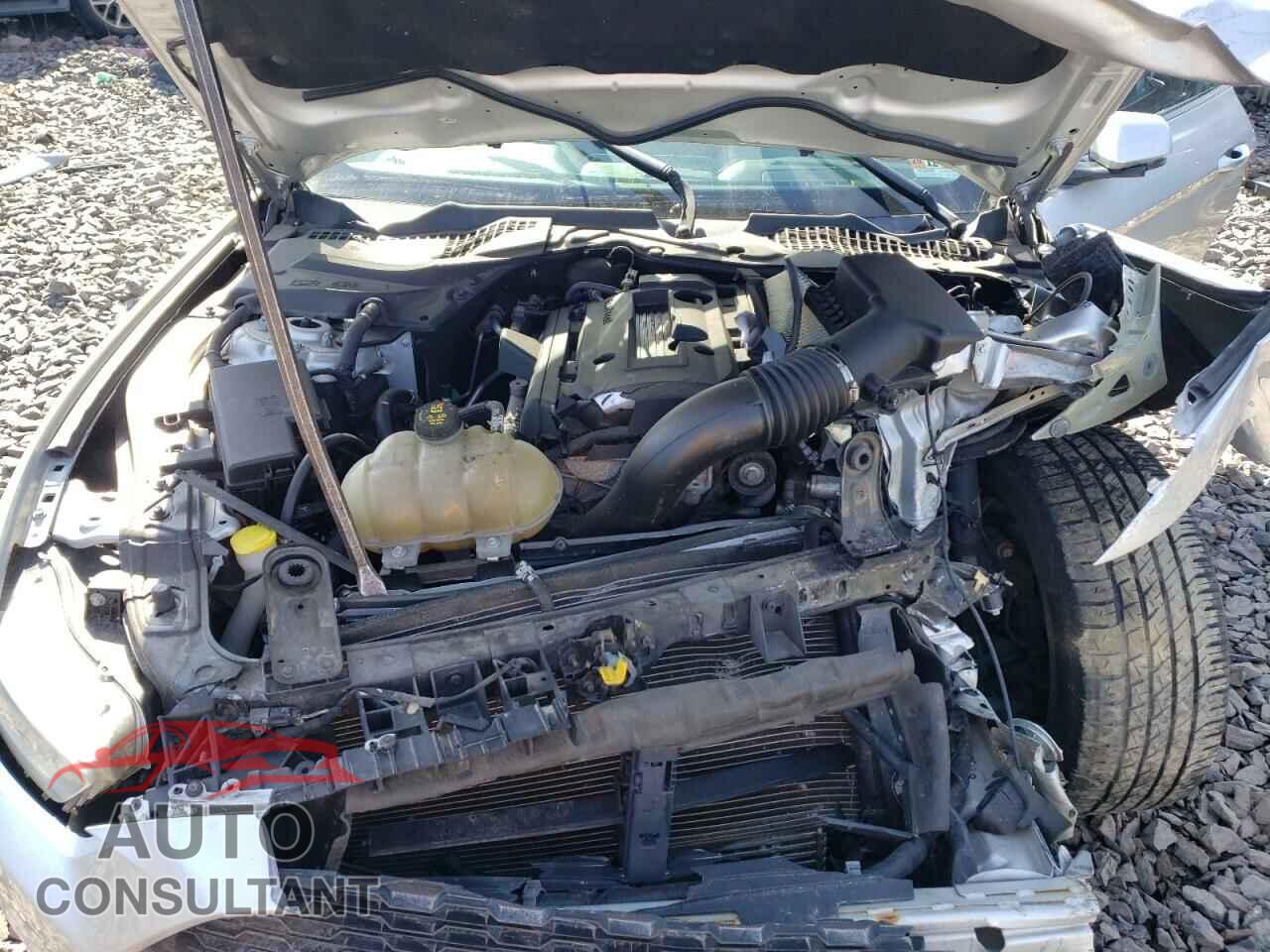 FORD MUSTANG 2017 - 1FA6P8TH9H5245356