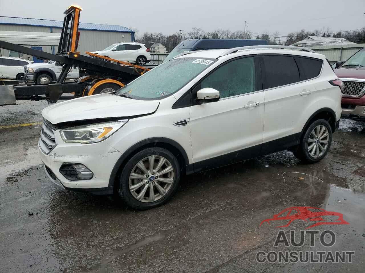 FORD ESCAPE 2018 - 1FMCU9J96JUA44576