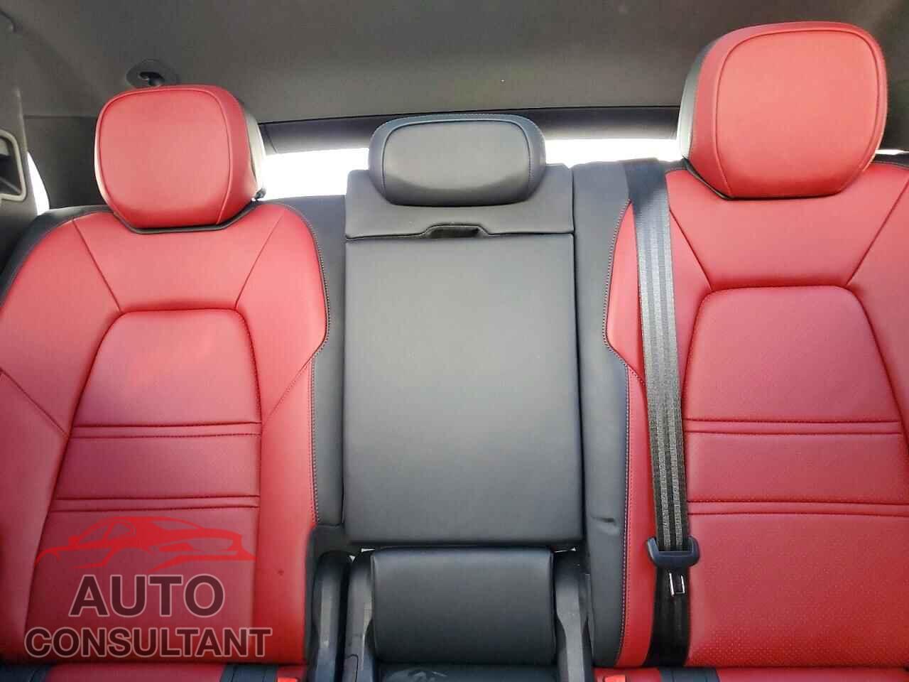 PORSCHE CAYENNE 2024 - WP1AA2AY1RDA07092