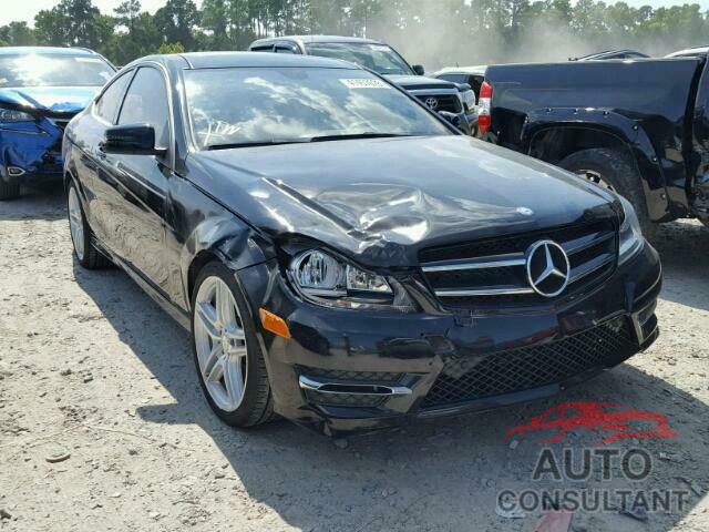 MERCEDES-BENZ C 350 2015 - WDDGJ5HB9FG441775