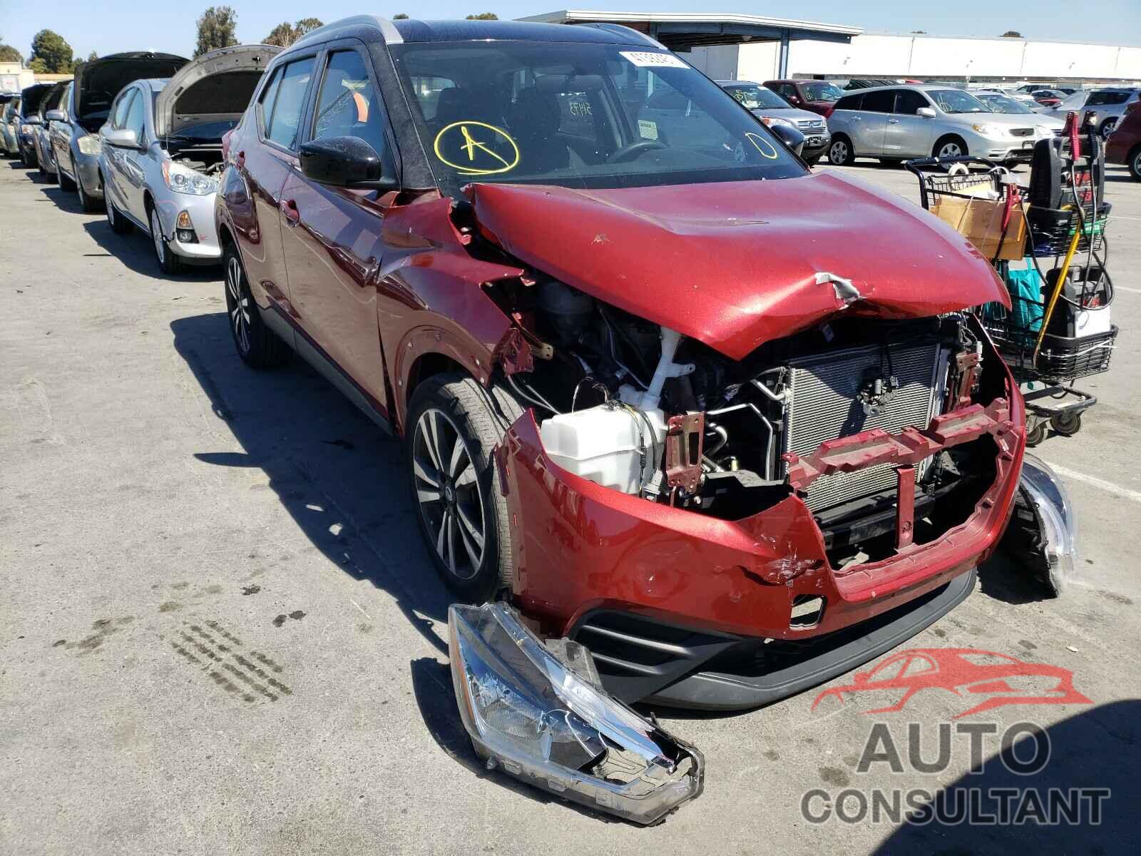 NISSAN KICKS 2019 - 3N1CP5CU4KL530033