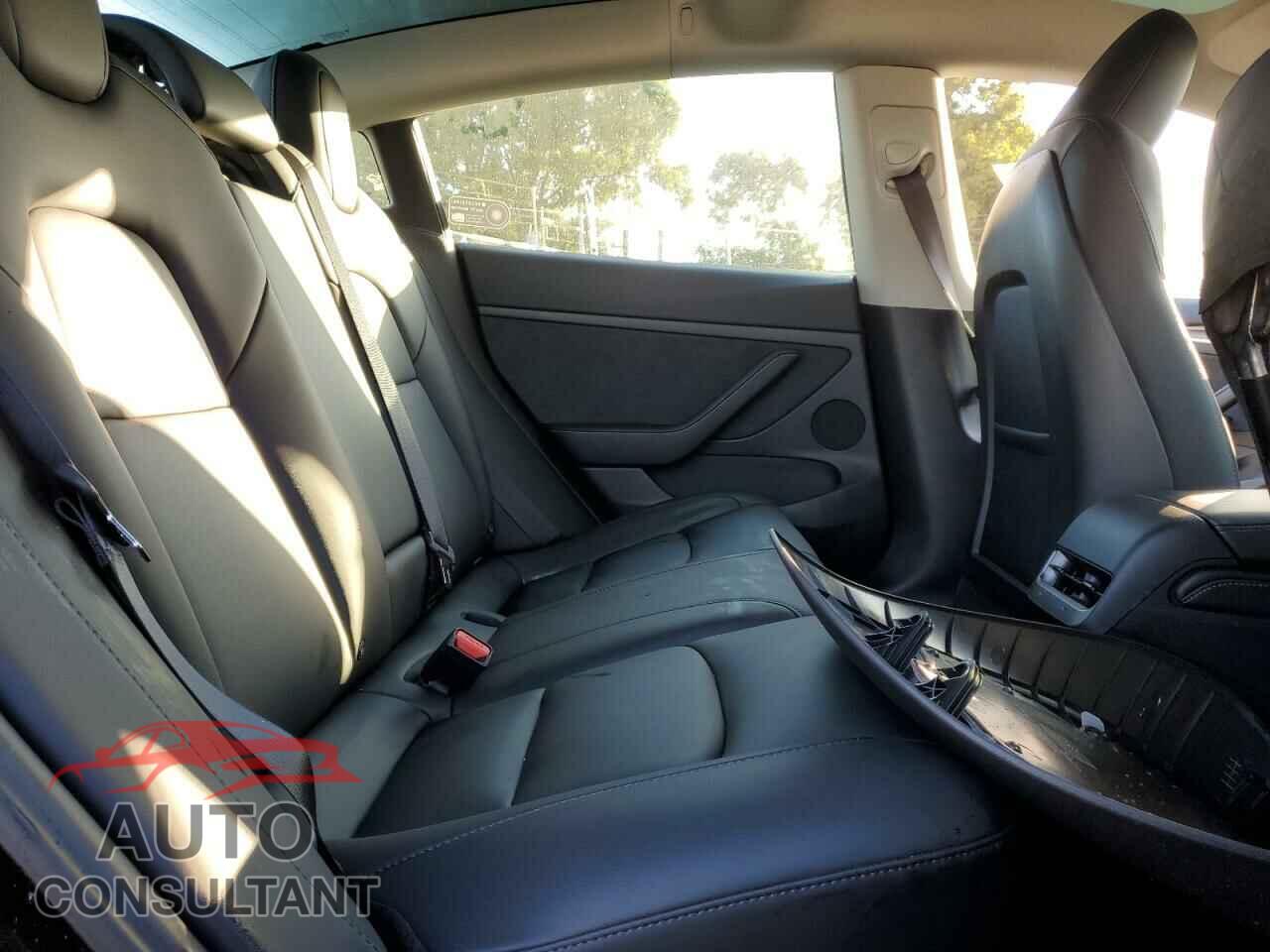 TESLA MODEL 3 2023 - 5YJ3E1EB2PF623856