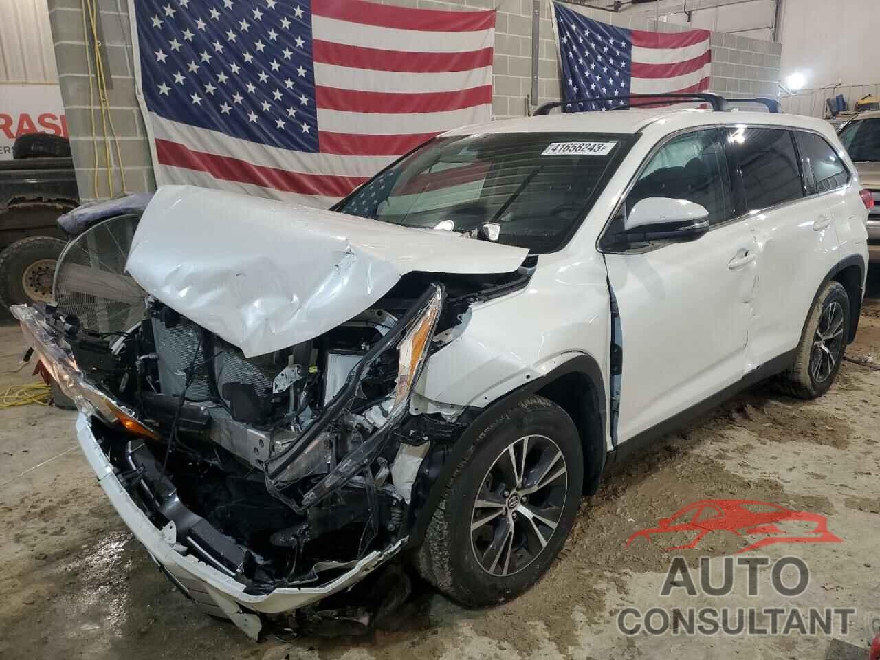 TOYOTA HIGHLANDER 2019 - 5TDBZRFH0KS714582