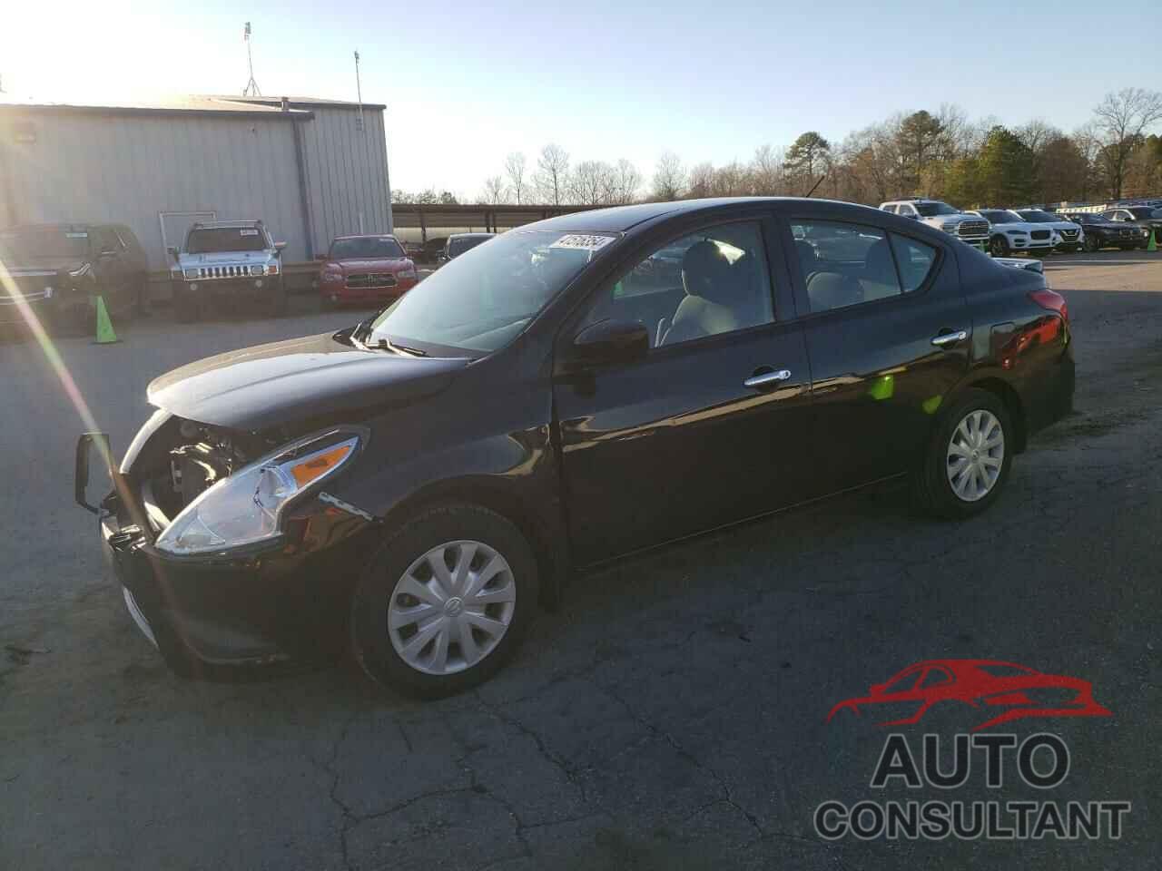 NISSAN VERSA 2017 - 3N1CN7AP8HL866890