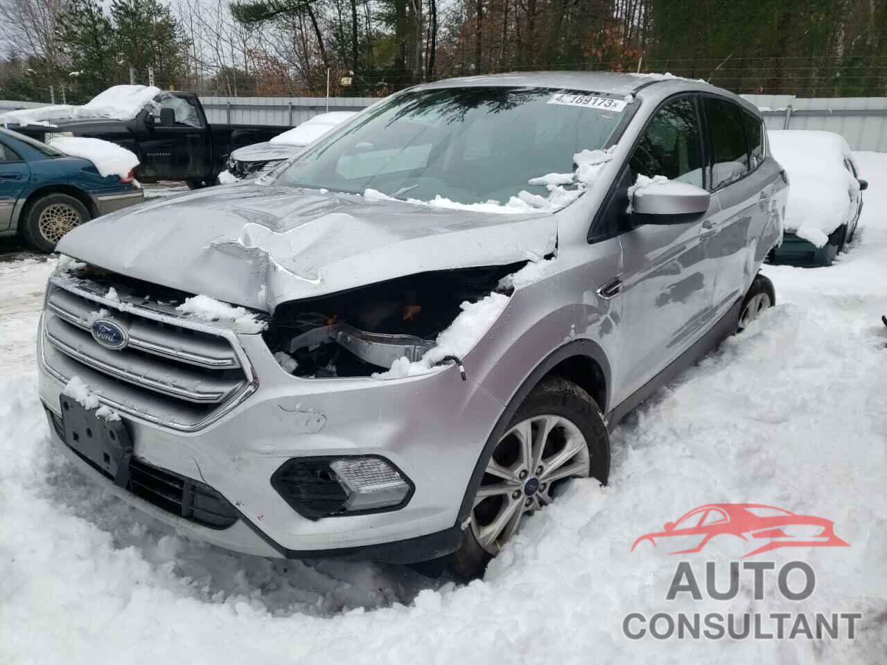 FORD ESCAPE 2017 - 1FMCU9GD8HUC39200