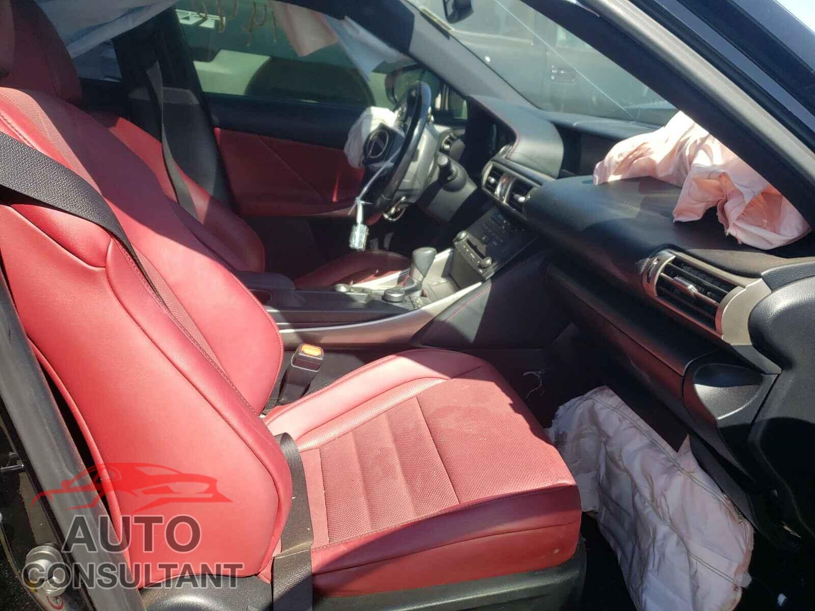 LEXUS IS 2016 - JTHBA1D2XG5016130