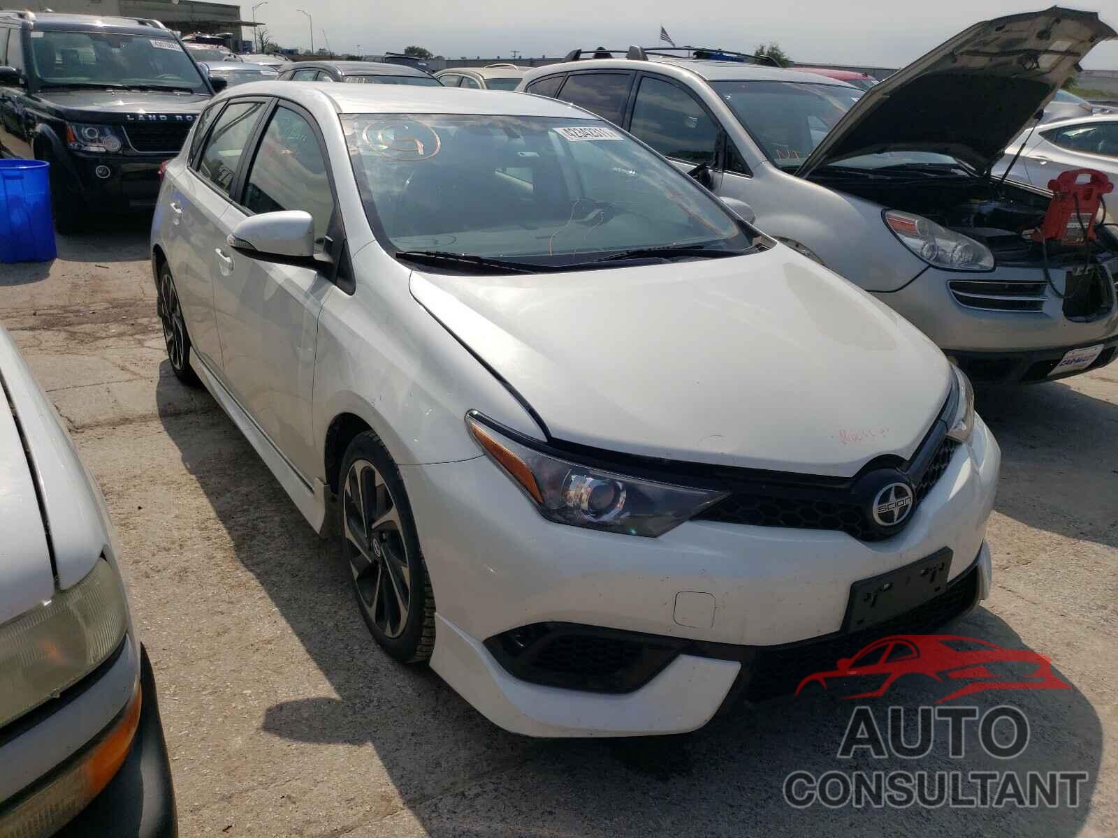 TOYOTA SCION 2016 - JTNKARJE0GJ513169