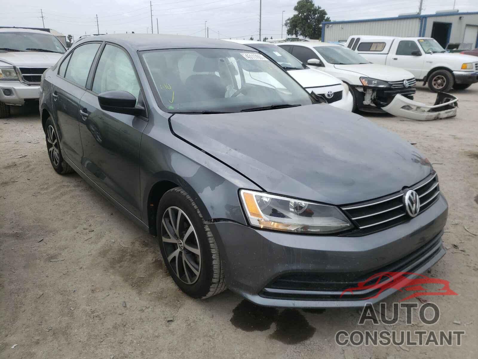 VOLKSWAGEN JETTA 2016 - 3VWD67AJ4GM261555
