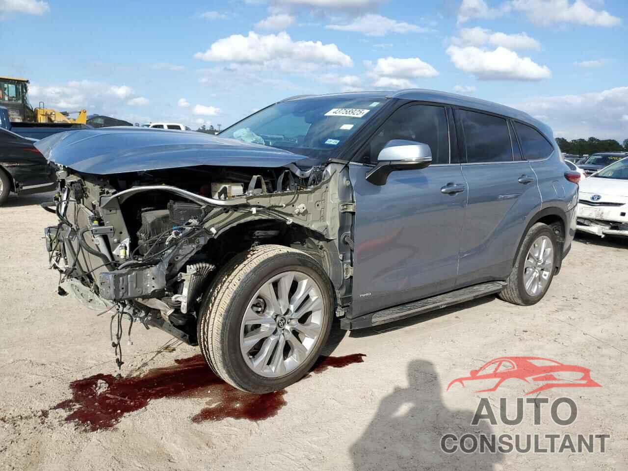 TOYOTA HIGHLANDER 2023 - 5TDXBRCH8PS122899