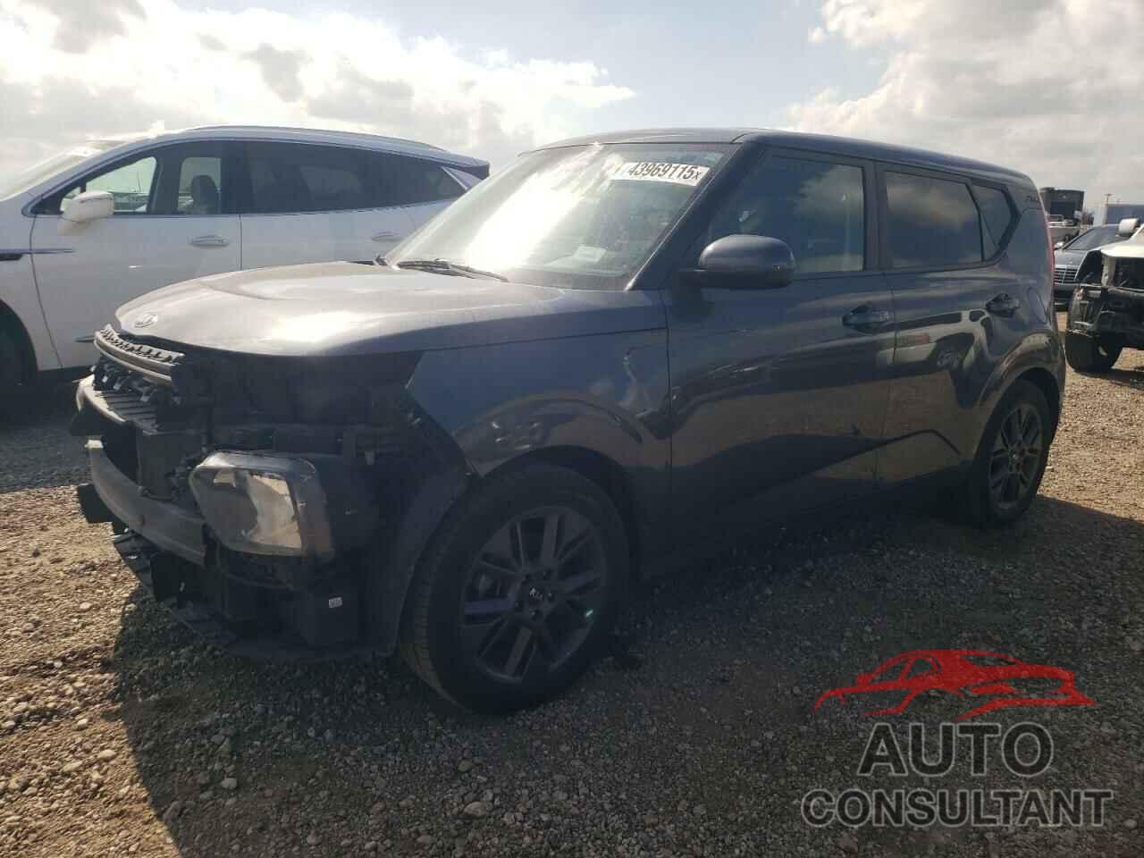 KIA SOUL 2021 - KNDJ23AUXM7792379