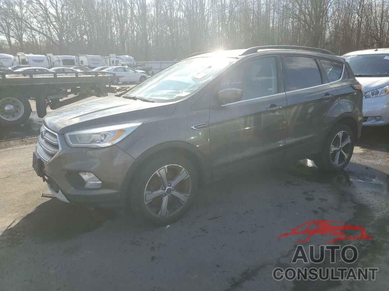 FORD ESCAPE 2017 - 1FMCU9G93HUD48174