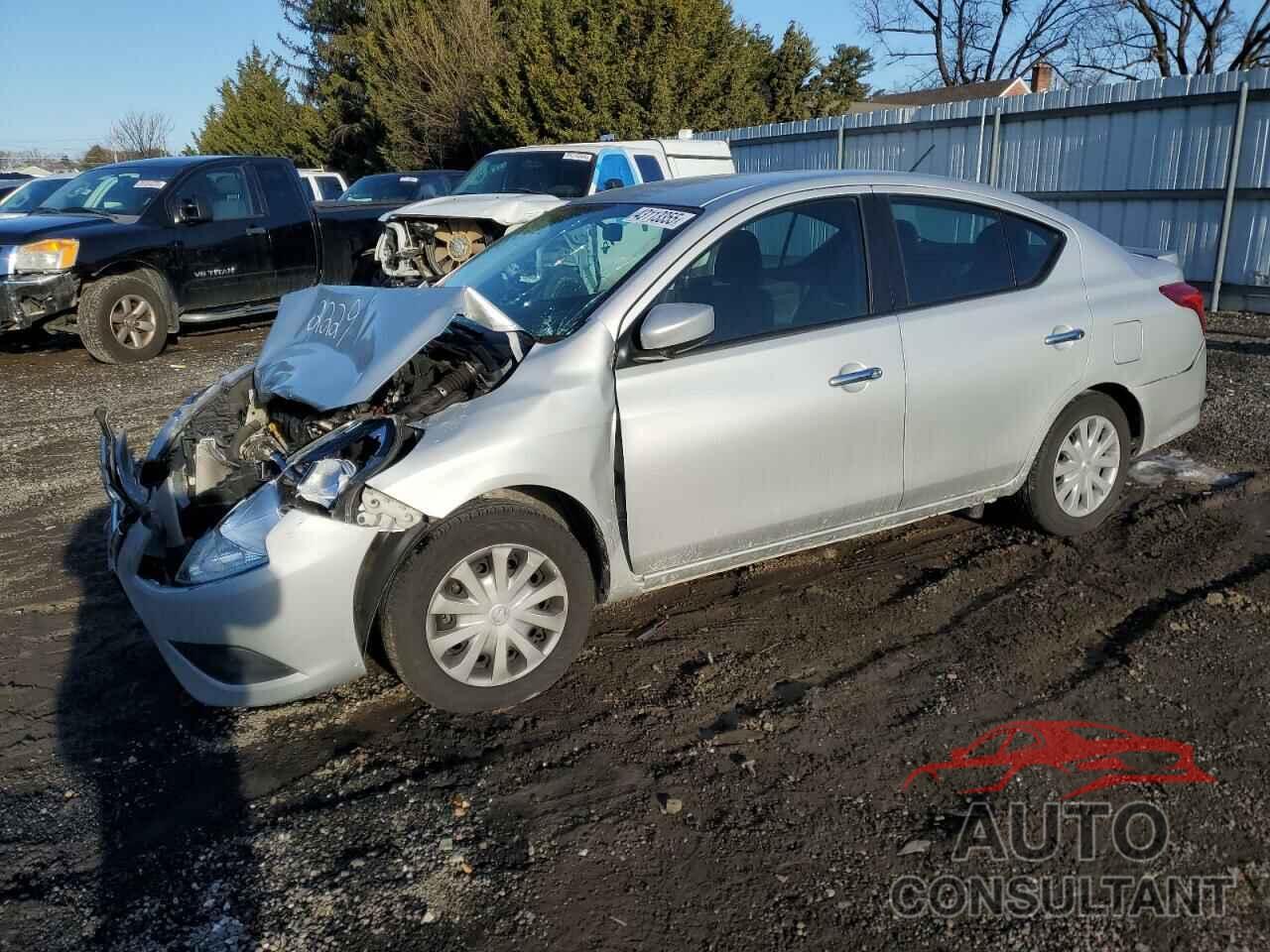 NISSAN VERSA 2019 - 3N1CN7AP0KL852229