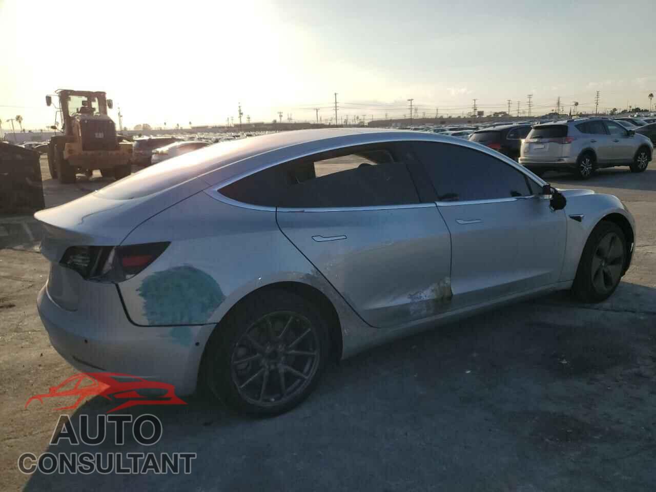 TESLA MODEL 3 2017 - 5YJ3E1EAXHF000686