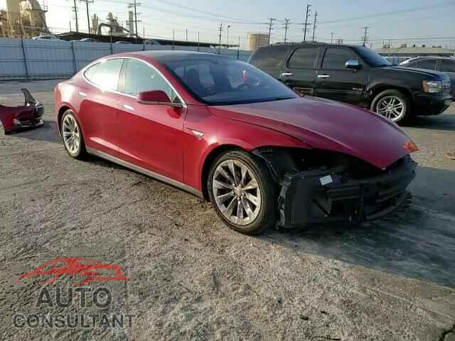 TESLA MODEL S 2016 - 5YJSA1E29GF135625