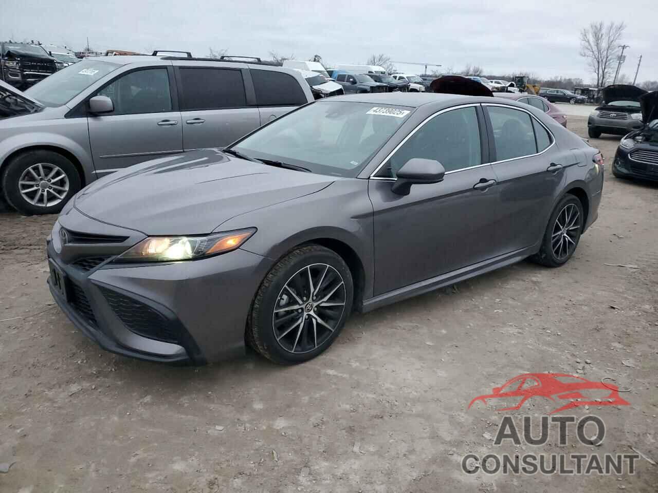 TOYOTA CAMRY 2021 - 4T1G11AK2MU557732