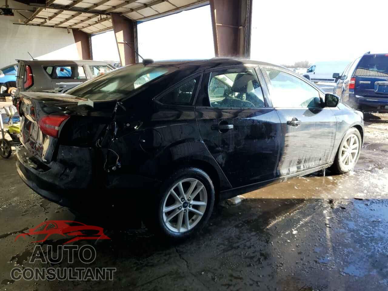 FORD FOCUS 2018 - 1FADP3F26JL212480