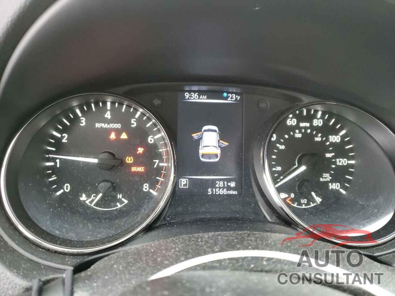 NISSAN ROGUE 2018 - JN1BJ1CR0JW264343