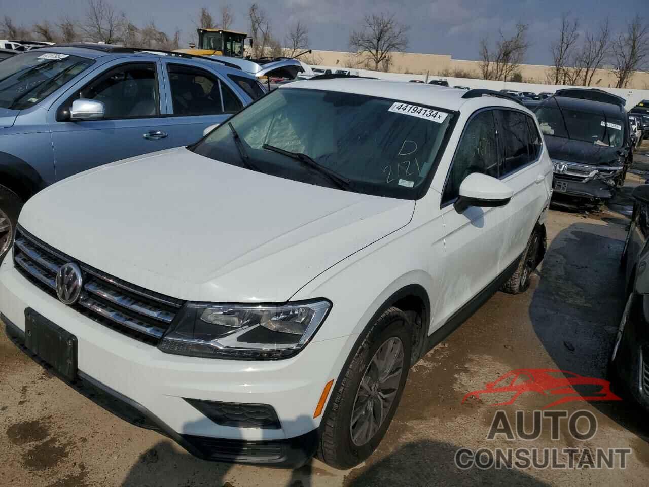 VOLKSWAGEN TIGUAN 2020 - 3VV2B7AX3LM059893