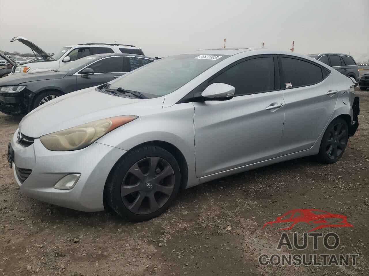HYUNDAI ELANTRA 2012 - KMHDH4AE4CU271731