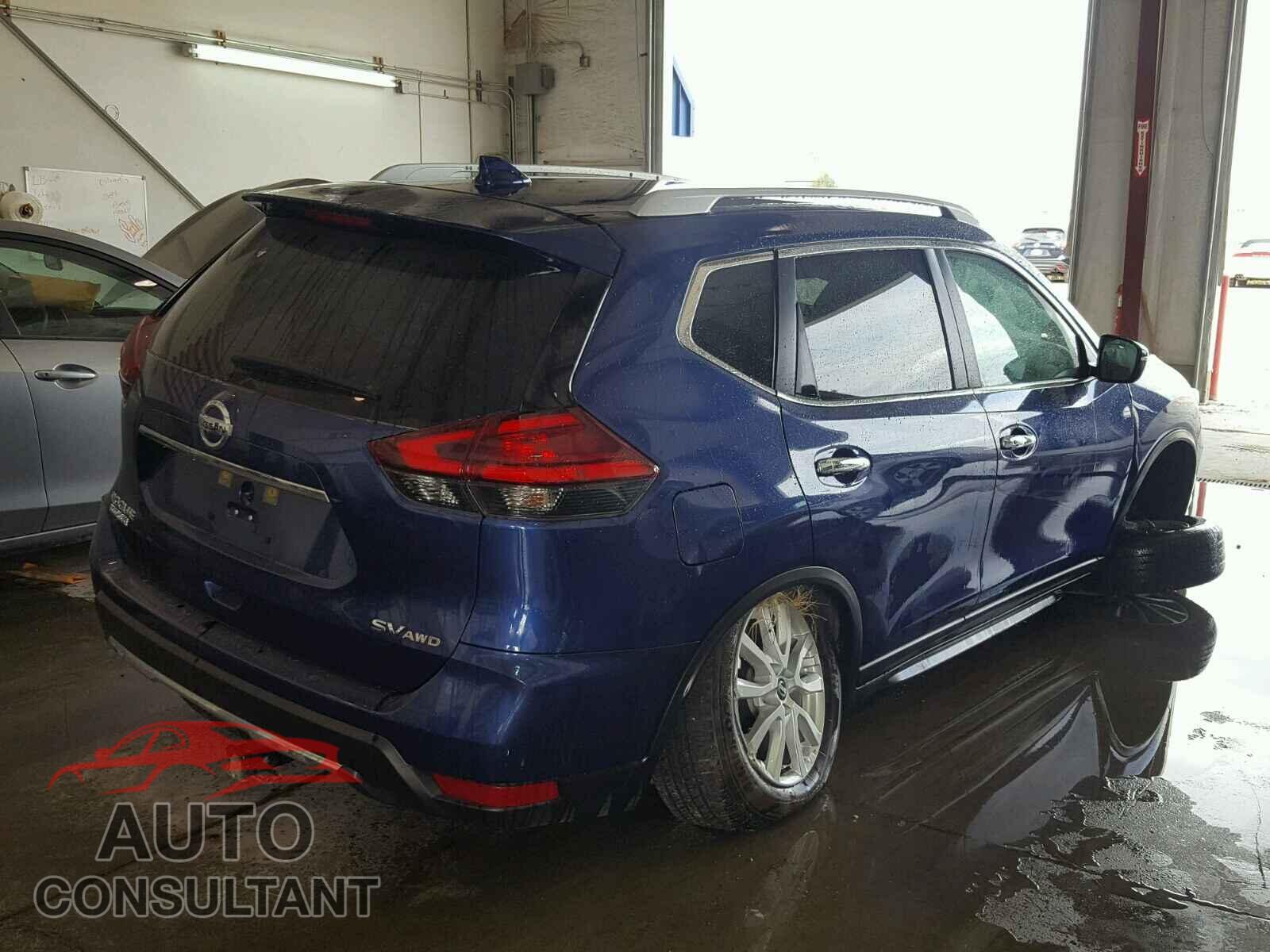 NISSAN ROGUE S 2017 - KNMAT2MV8HP607005