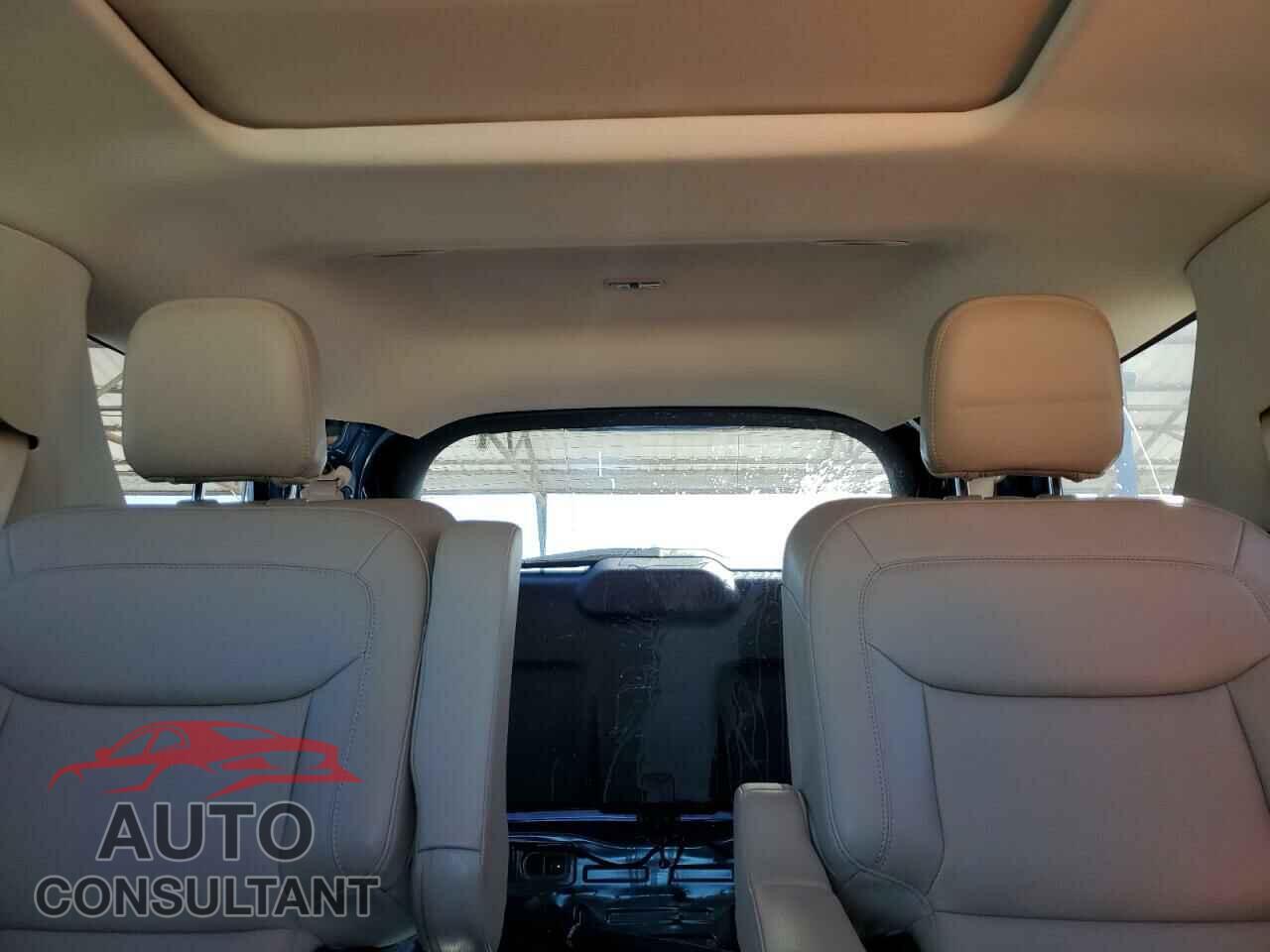 FORD EXPLORER 2020 - 1FMSK7DH2LGB01110