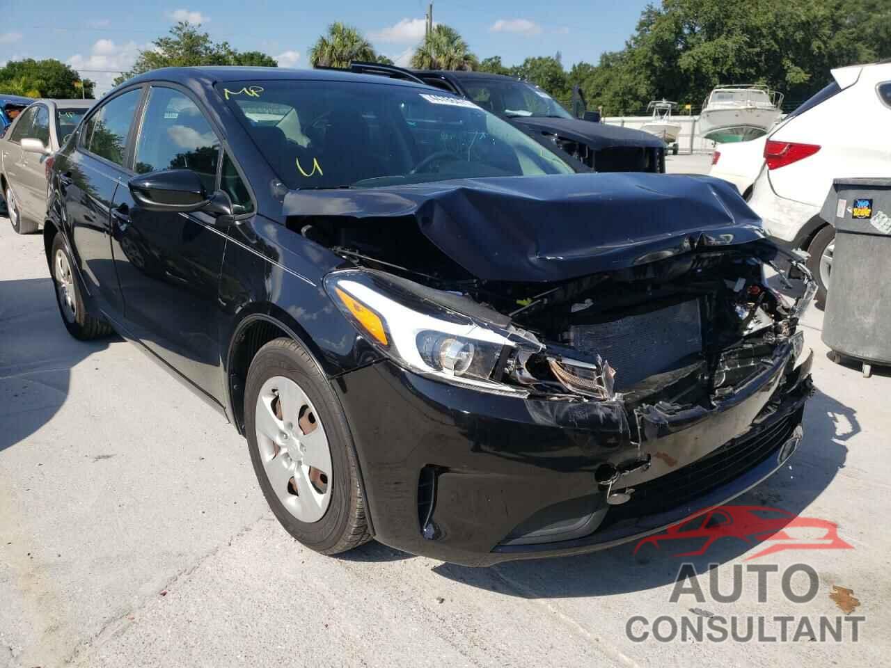 KIA FORTE 2018 - 3KPFK4A76JE210070