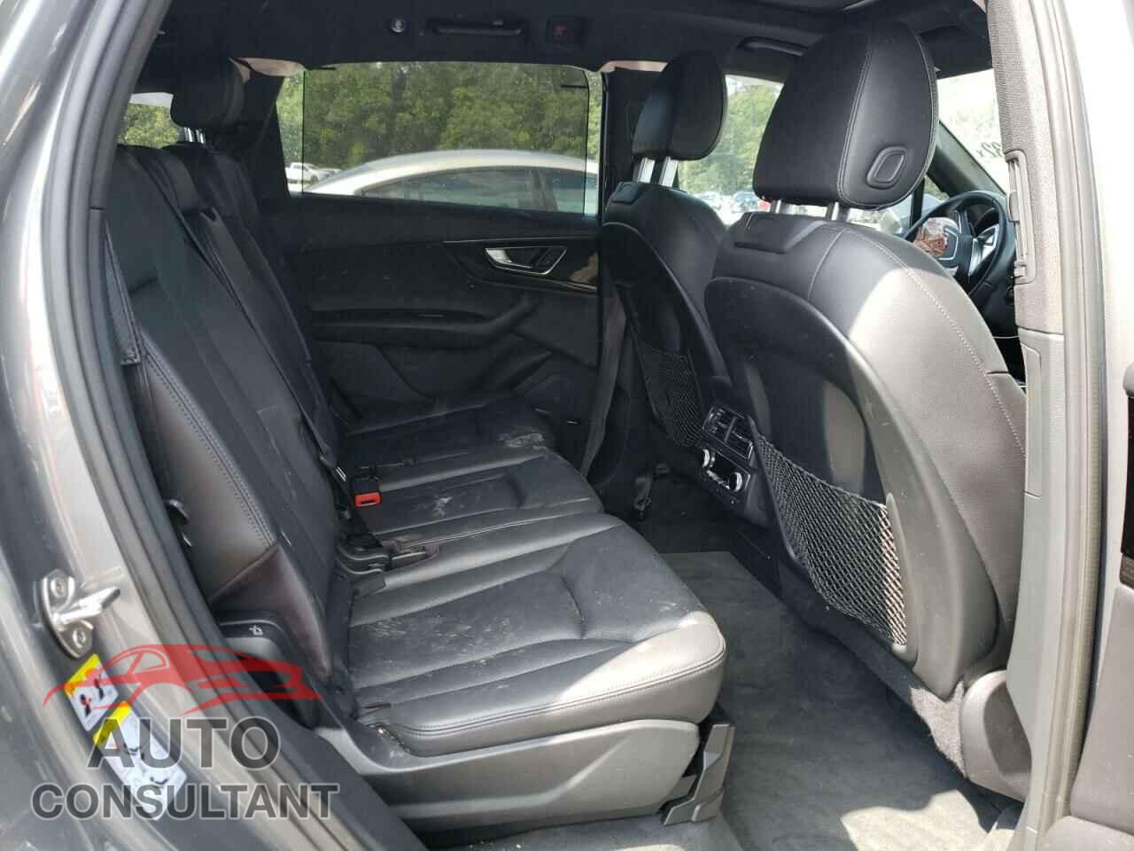 AUDI Q7 2017 - WA1VAAF79HD044686