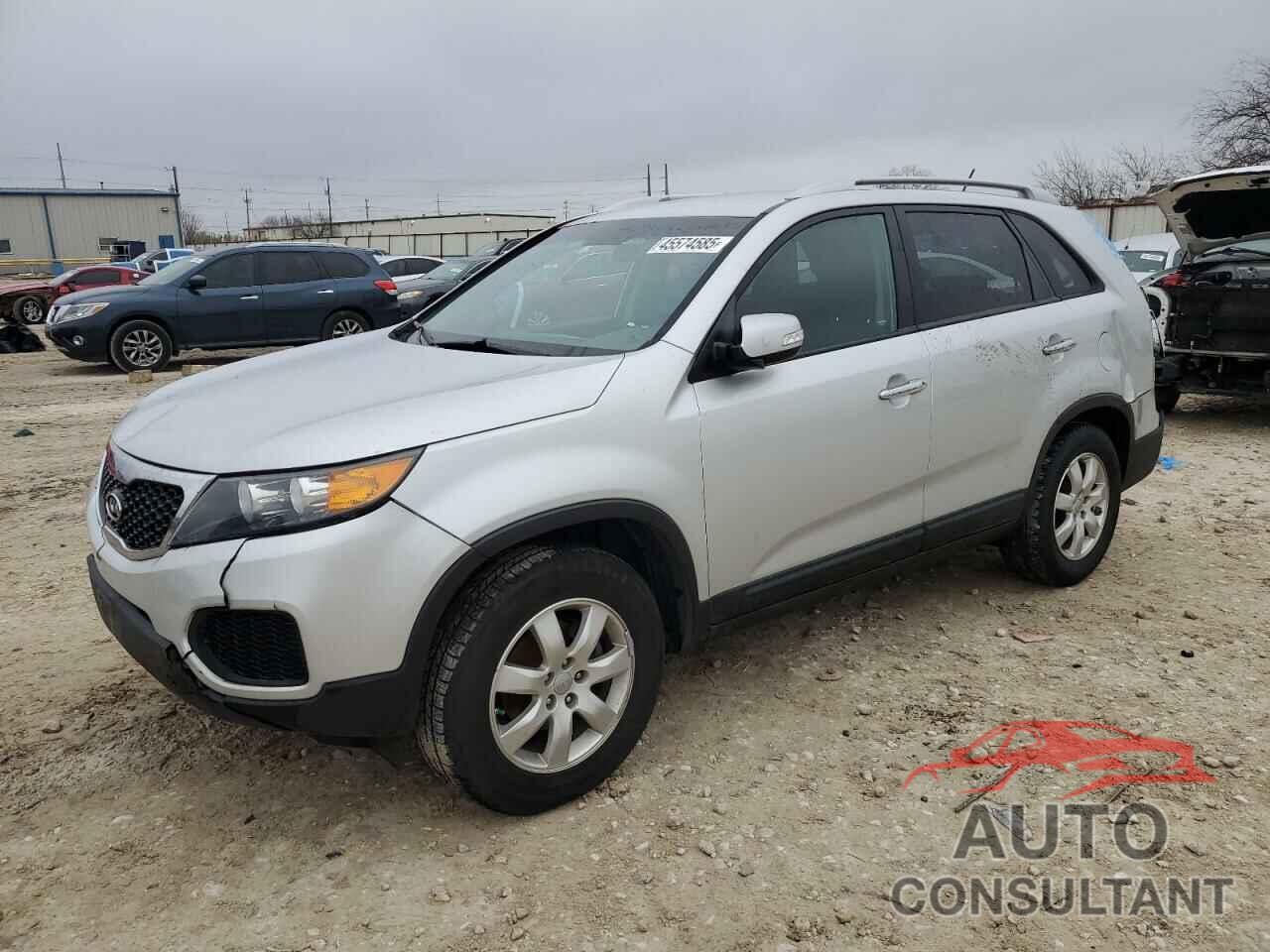 KIA SORENTO 2013 - 5XYKT4A21DG377623