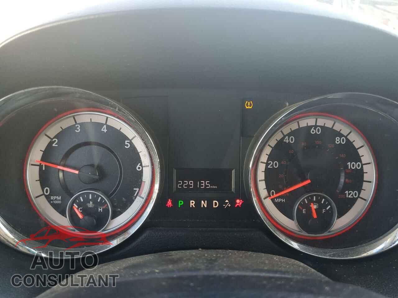 DODGE CARAVAN 2012 - 2C4RDGBG8CR287872