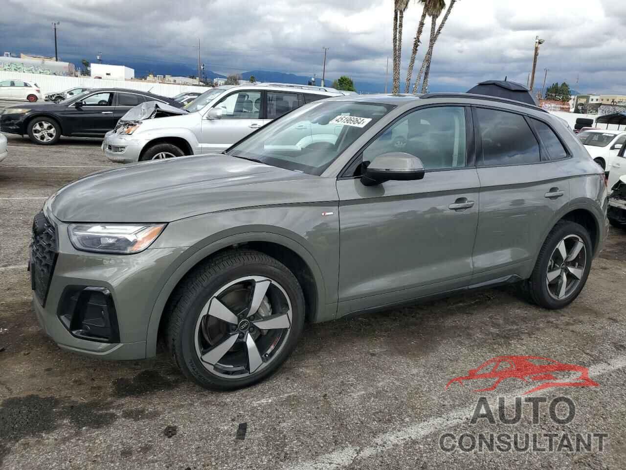 AUDI Q5 2023 - WA1EAAFY2P2041311