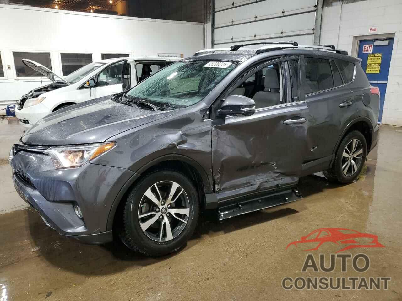 TOYOTA RAV4 2017 - JTMWFREV3HD103810