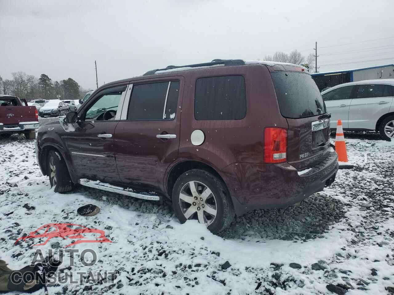 HONDA PILOT 2013 - 5FNYF3H5XDB012957