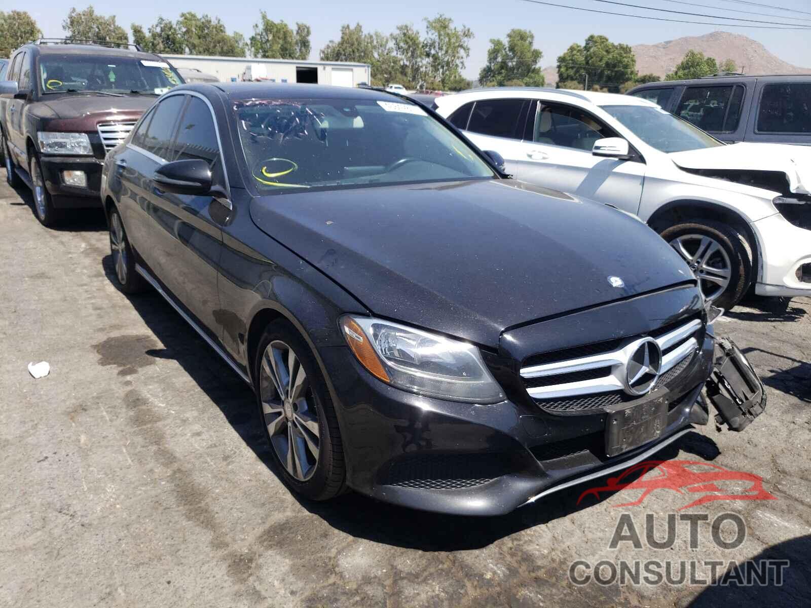 MERCEDES-BENZ C-CLASS 2016 - 55SWF4JB8GU102527
