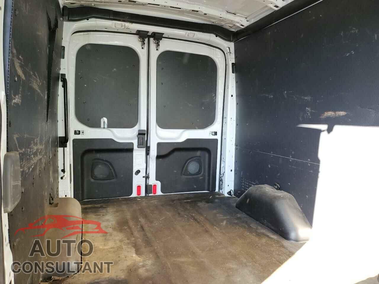 FORD TRANSIT 2020 - 1FTBR1C8XLKA01204
