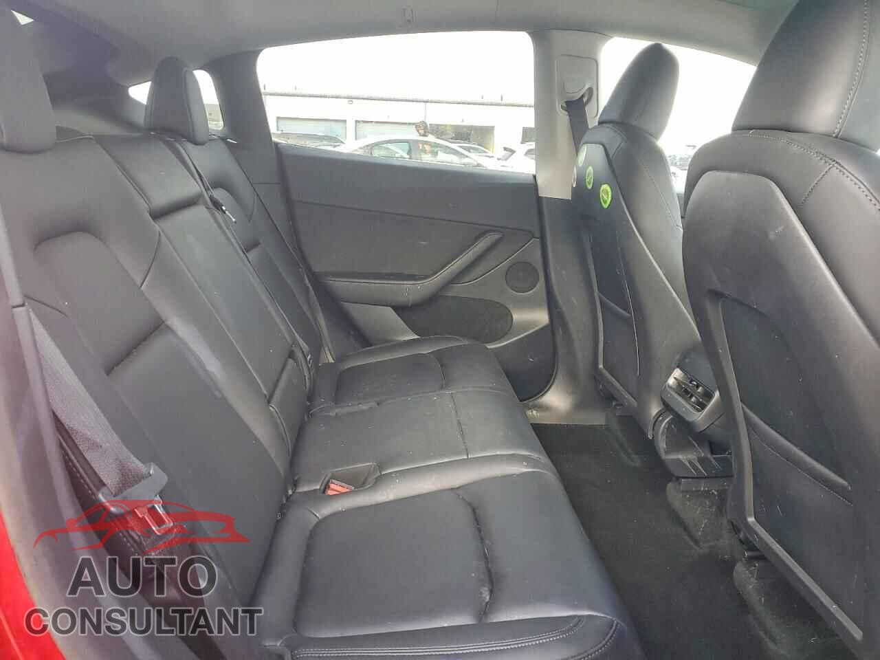 TESLA MODEL Y 2023 - 7SAYGAEEXPF972261