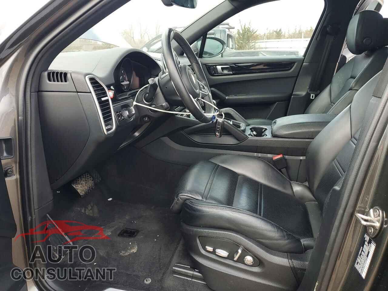 PORSCHE CAYENNE 2021 - WP1AE2AY5MDA24717