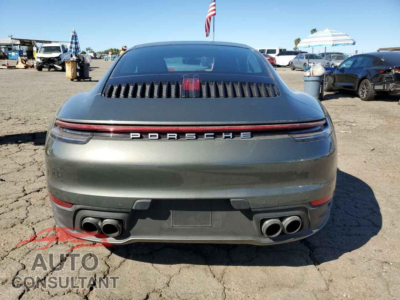 PORSCHE 911 2020 - WP0AA2A92LS206312