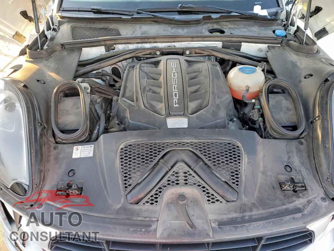 PORSCHE MACAN 2017 - WP1AG2A5XHLB52124