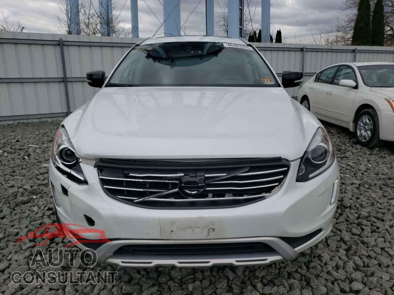 VOLVO XC60 2017 - YV449MRR2H2213402