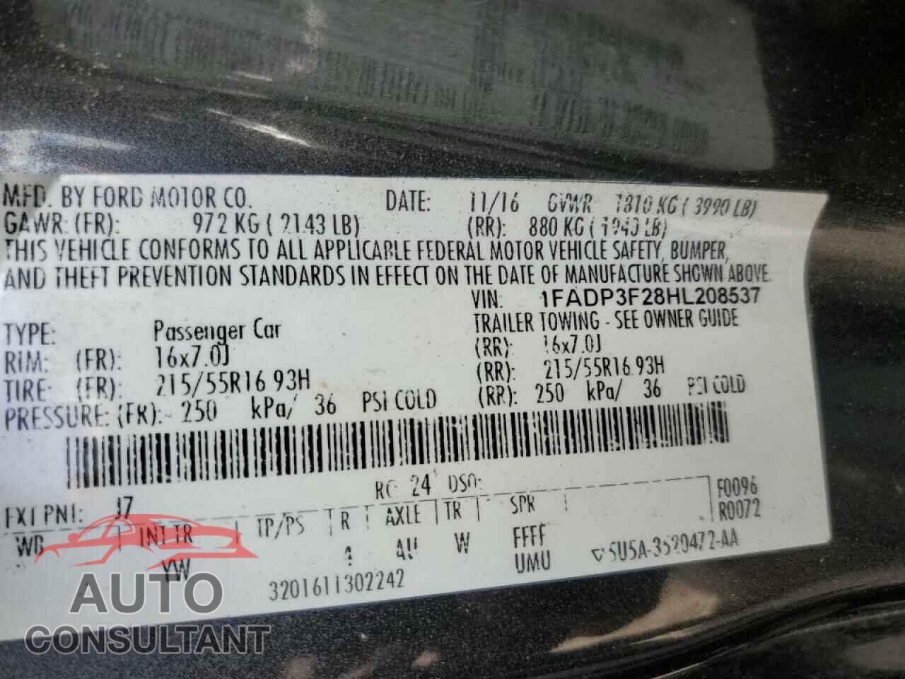 FORD FOCUS 2017 - 1FADP3F28HL208537
