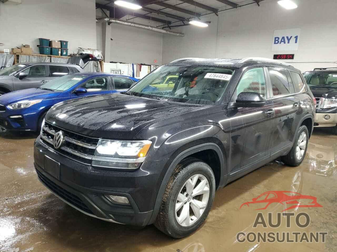 VOLKSWAGEN ATLAS 2018 - 1V2LR2CA2JC535493