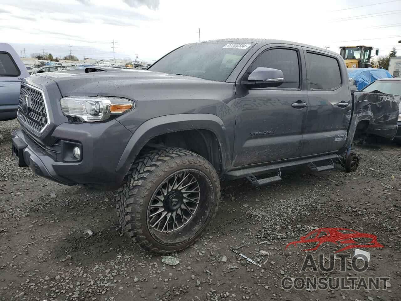 TOYOTA TACOMA 2019 - 5TFCZ5AN8KX176993