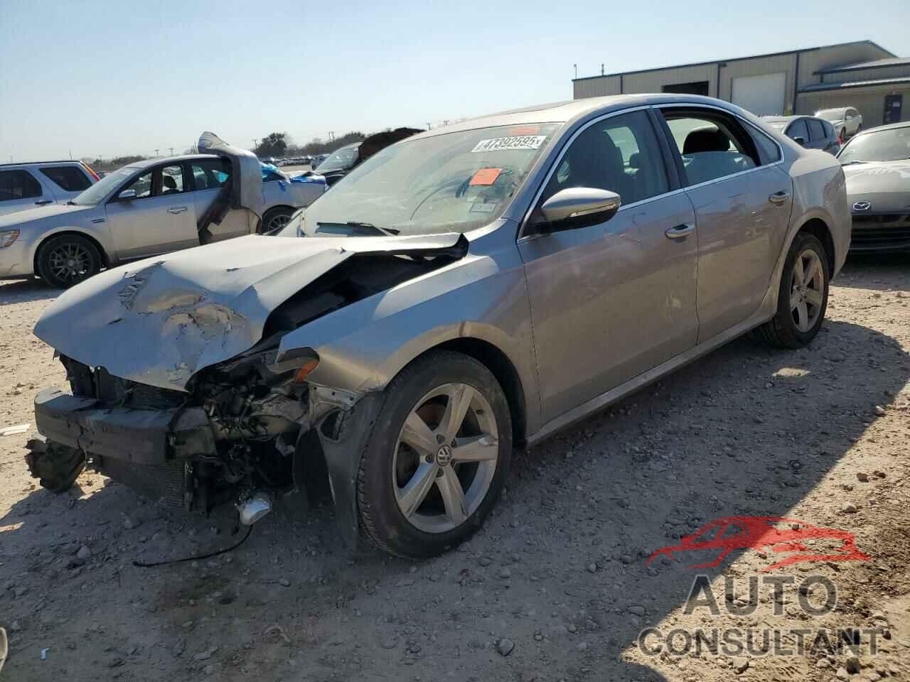 VOLKSWAGEN PASSAT 2012 - 1VWBP7A38CC034161