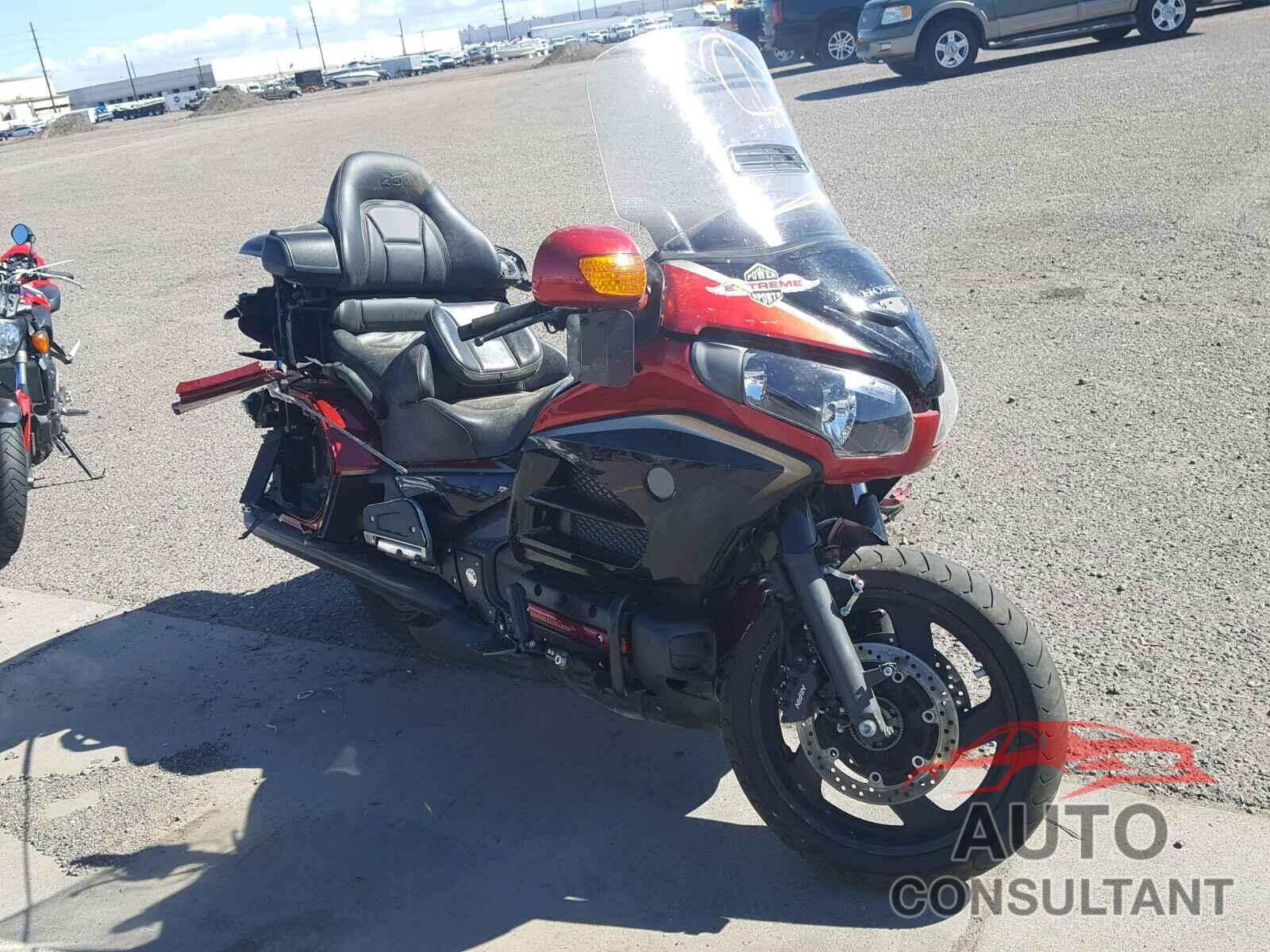 HONDA GL1800 2015 - JH2SC68Y4FK100460