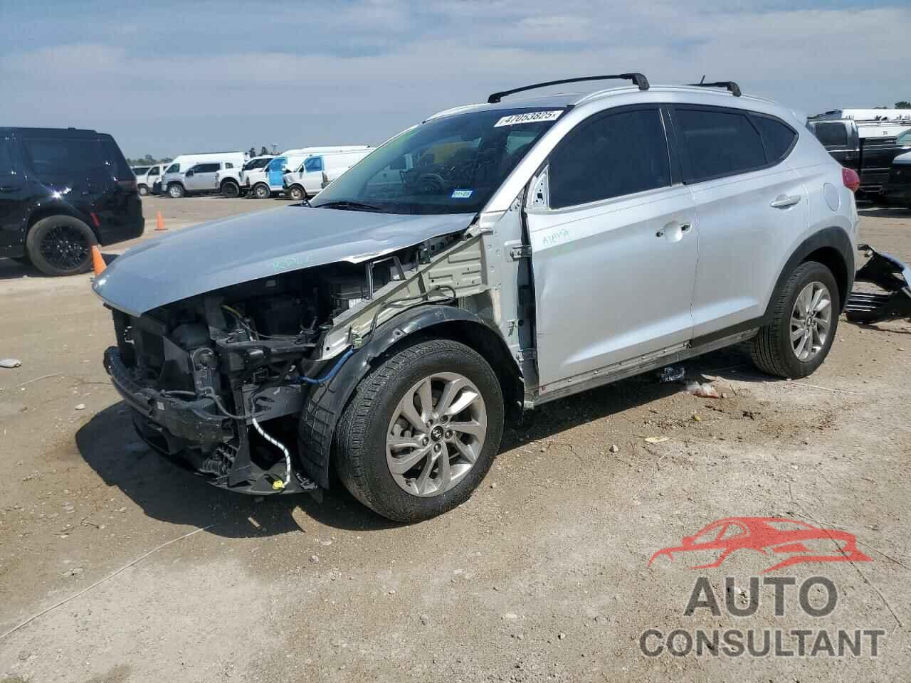 HYUNDAI TUCSON 2017 - KM8J33A24HU371563