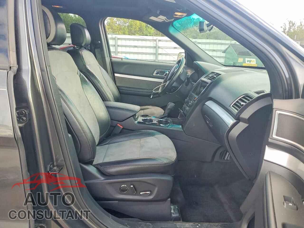 FORD EXPLORER 2017 - 1FM5K7D89HGA67249